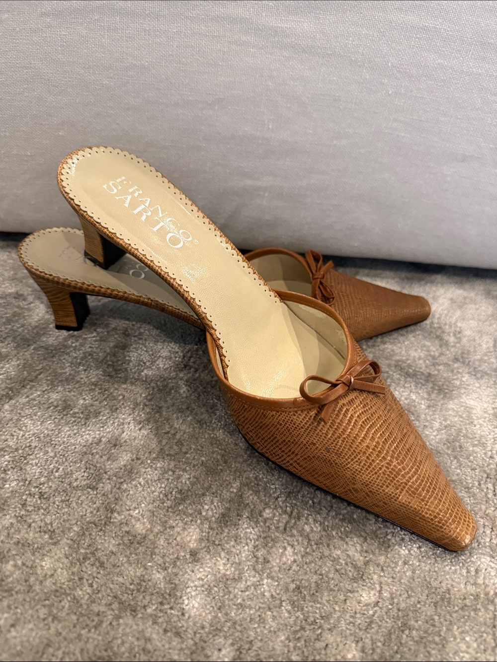 Franco Sarto Tan Textured Pointed-Toe Bow Mule Heels